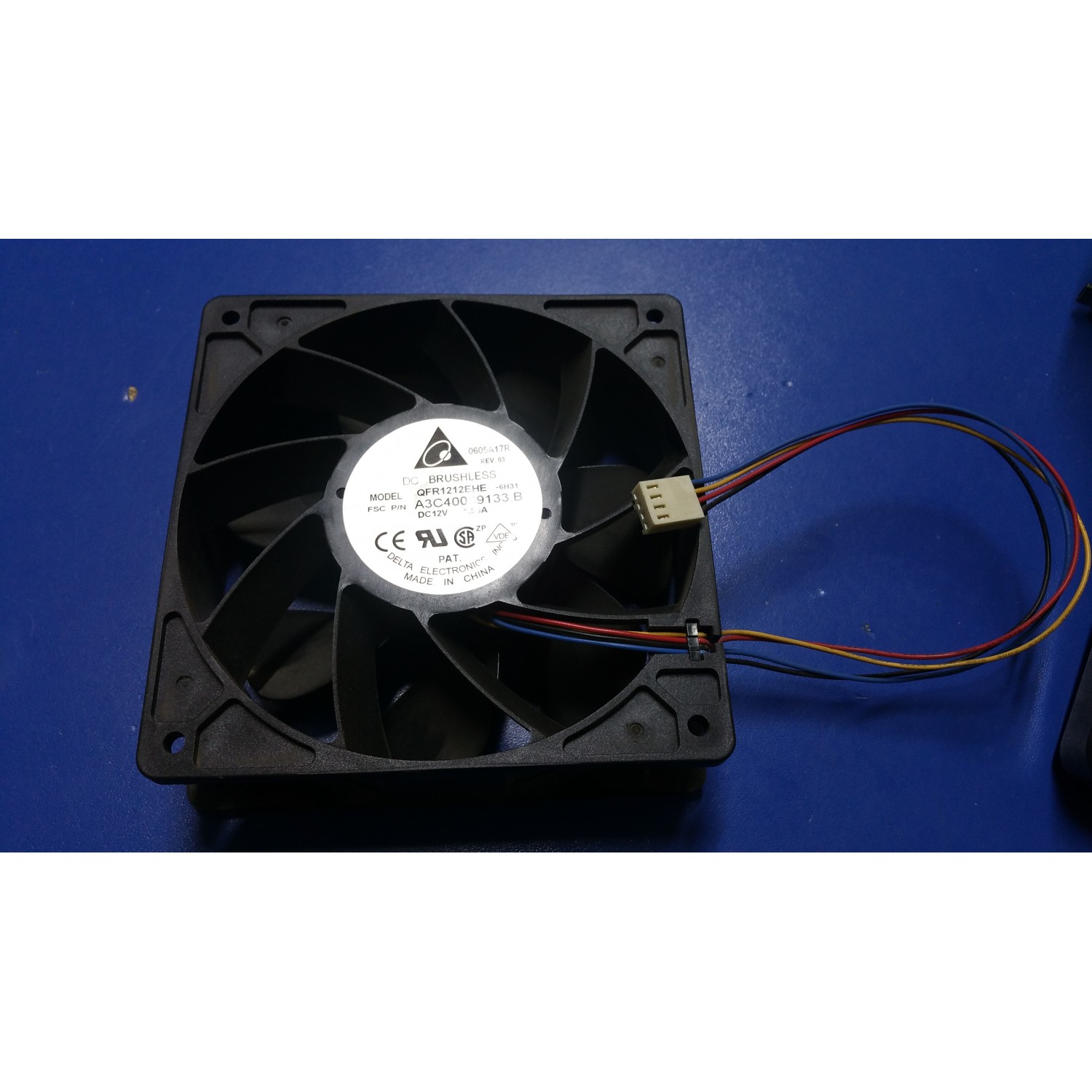 Ventilator server Delta  Electronics QFR1212EHE A3C40089133.B 6H31 DC 12V 1.5A 120x120x38mm